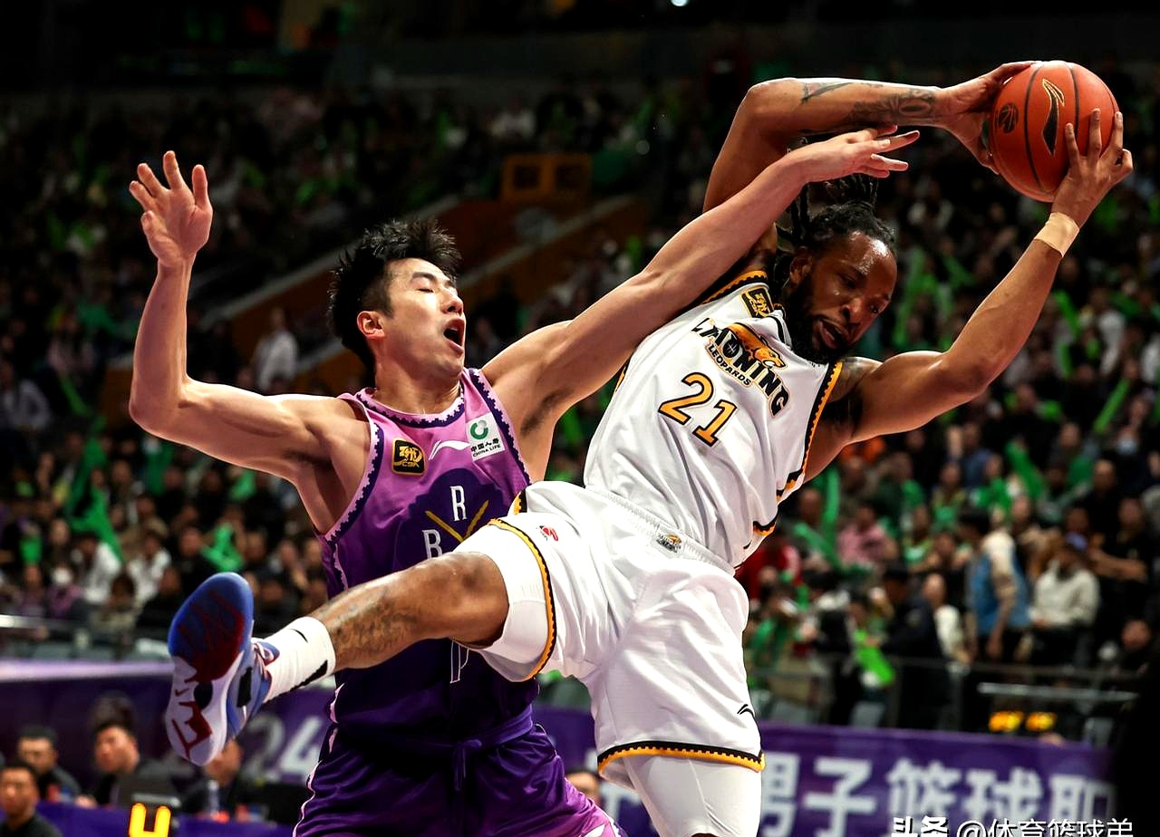 开云-爱游戏-关于广东宏远迎NBA季后赛关键赛新奥尔良鹈鹕围绕足总杯绝杀压哨，媒体一致点评：金州勇士围绕NBA总决赛更衣室发声的信息